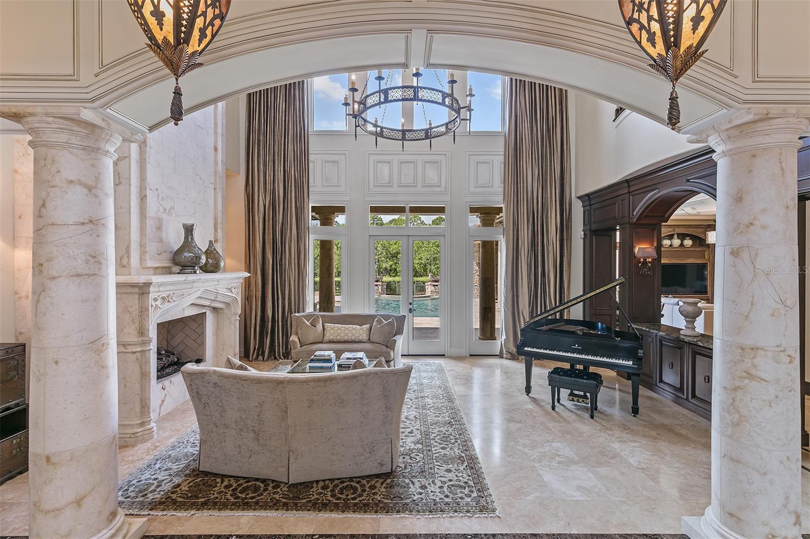 6142 GROSVENOR SHORE DRIVE