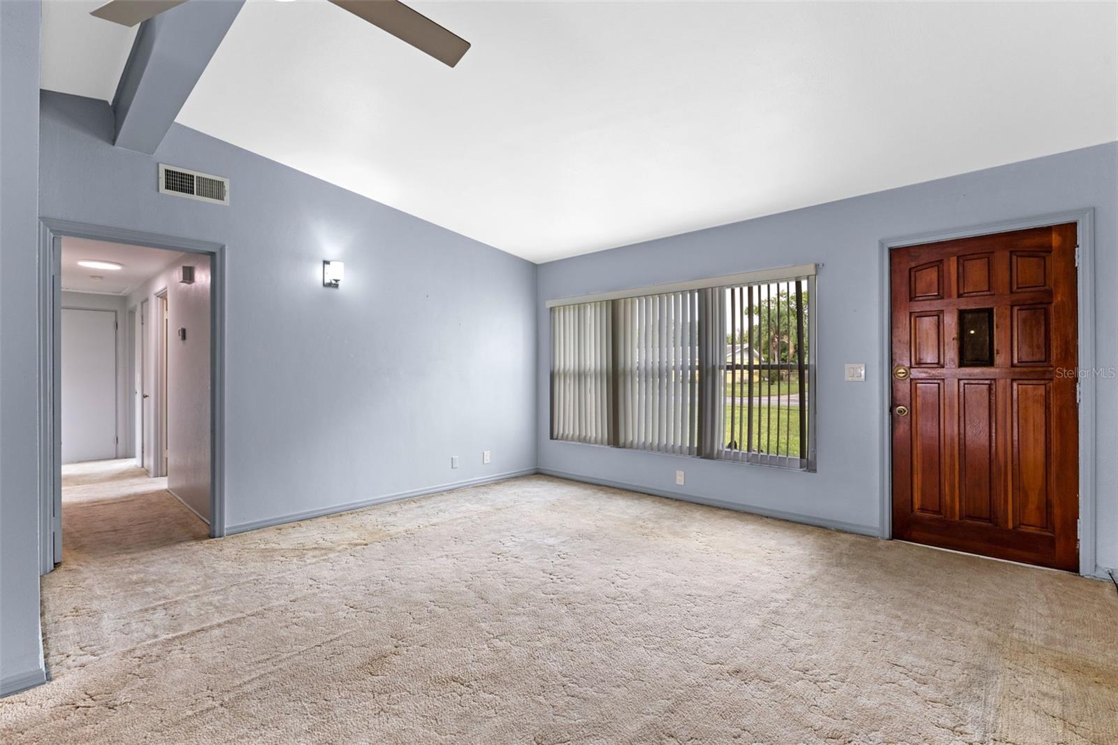 110 N SUNLAND DRIVE