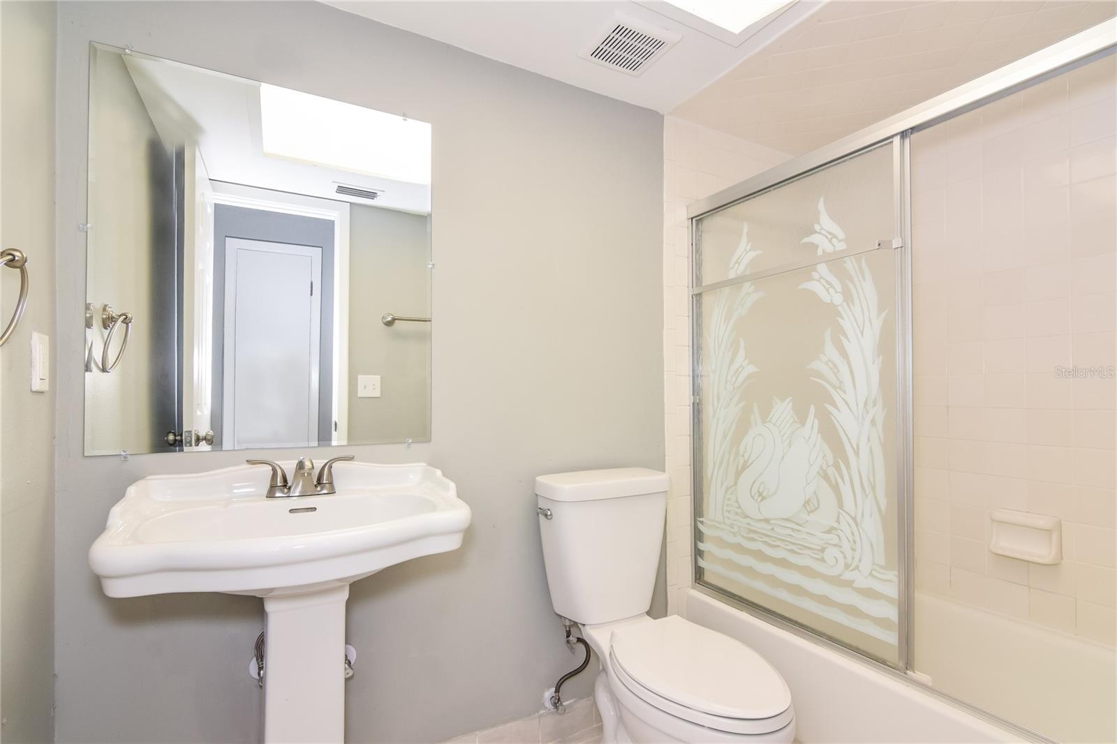 SUNNINGDALE - Residential Lease