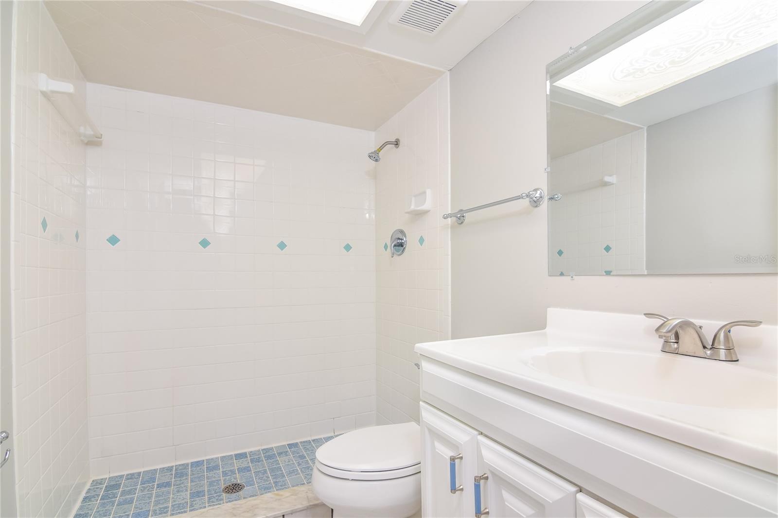 SUNNINGDALE - Residential Lease