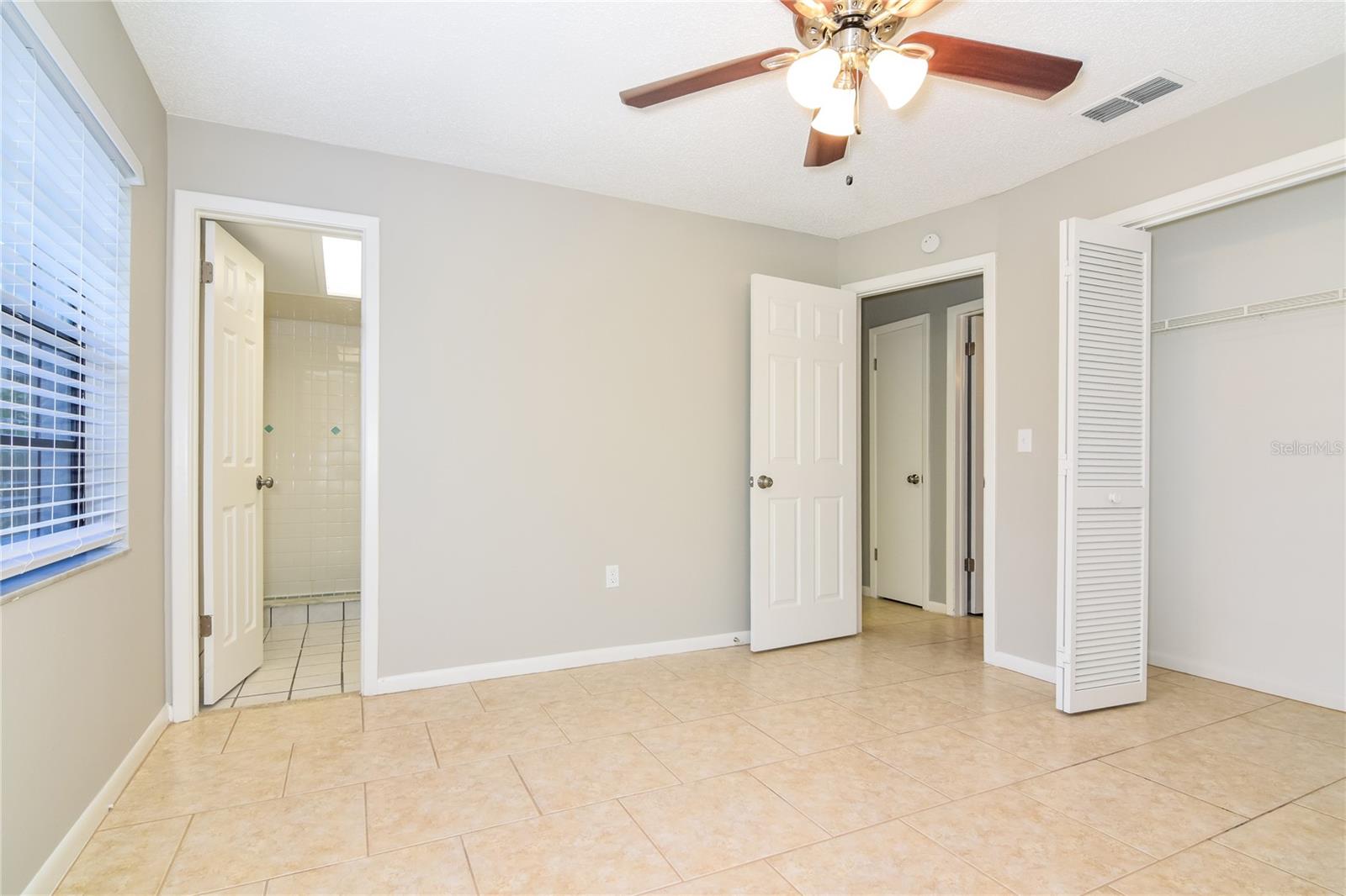 SUNNINGDALE - Residential Lease