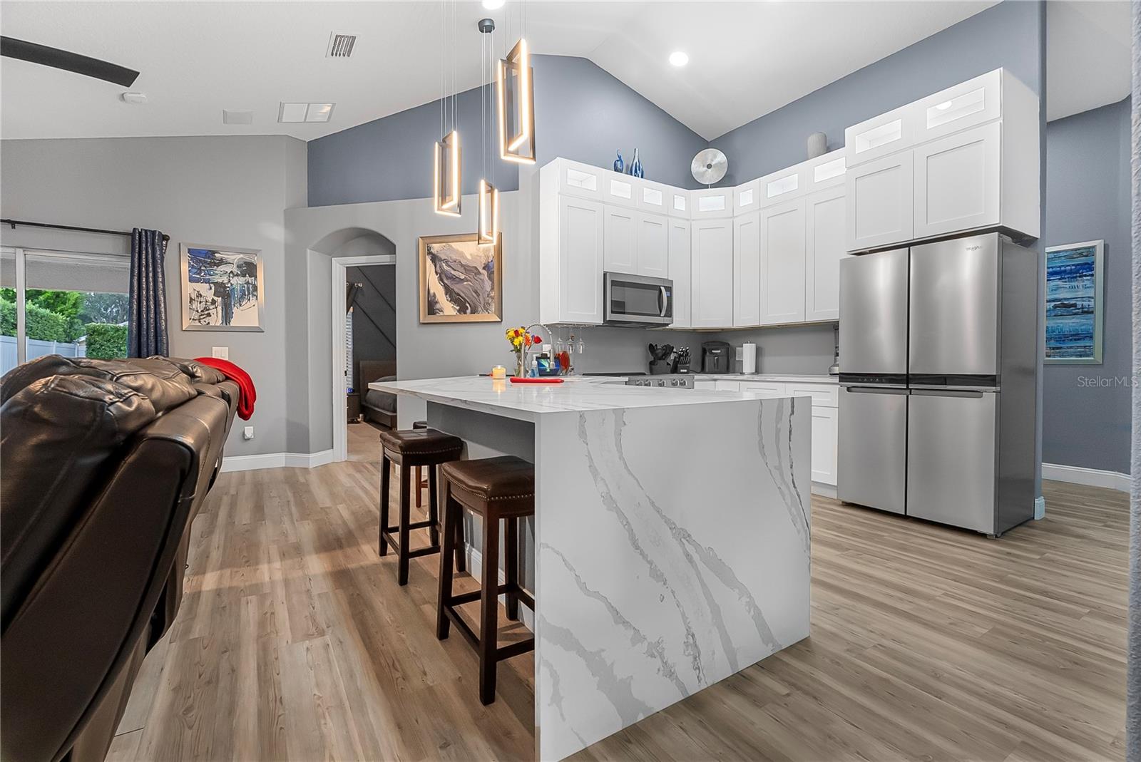 MOSS PARK LNDGS A C E F G H I & - Residential