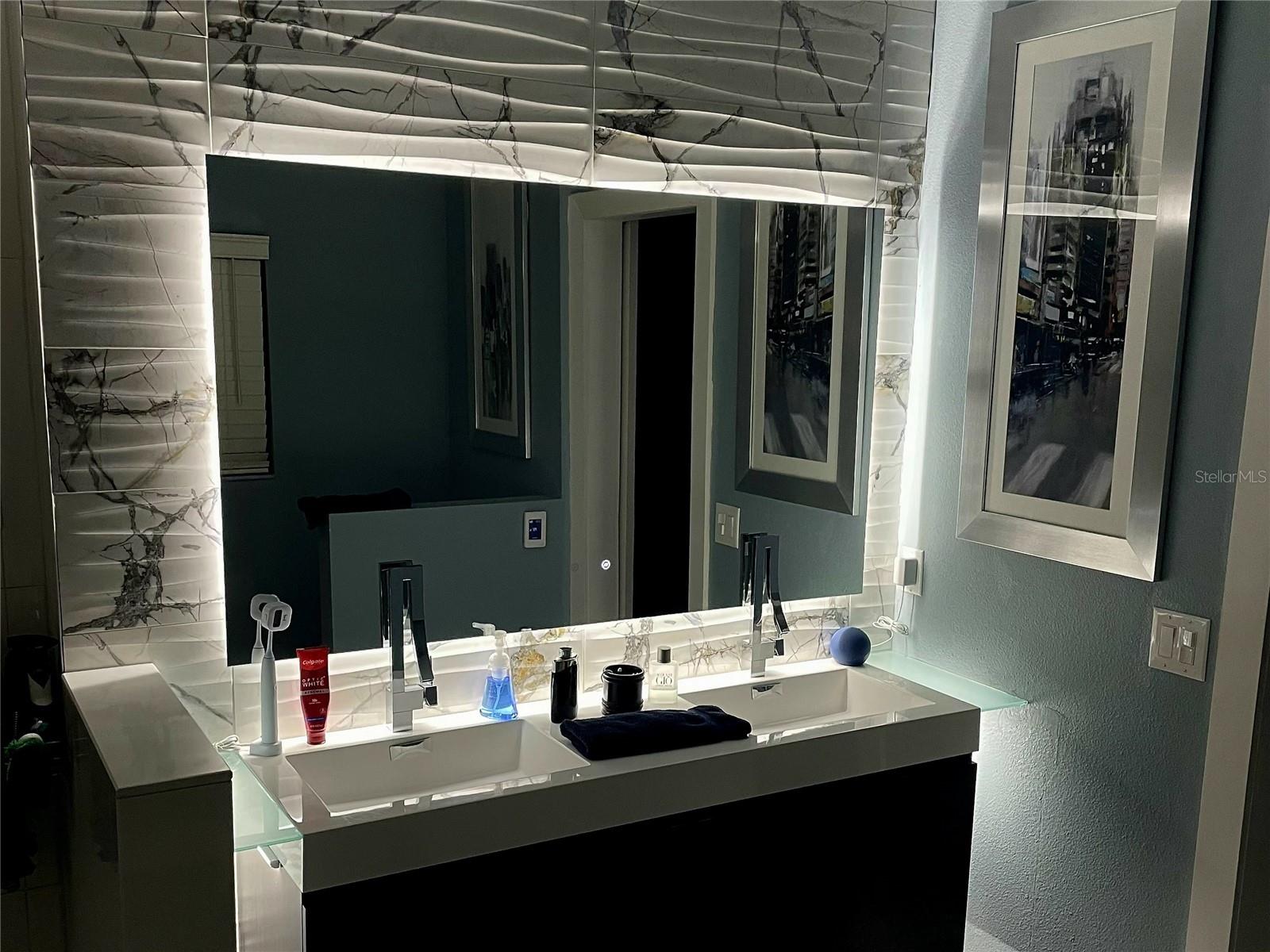 MOSS PARK LNDGS A C E F G H I & - Residential