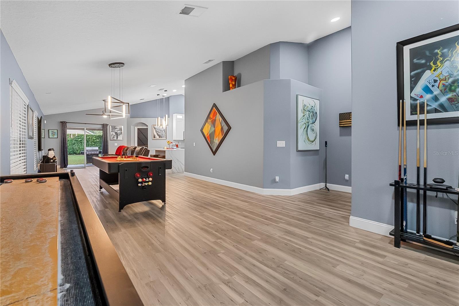 MOSS PARK LNDGS A C E F G H I & - Residential