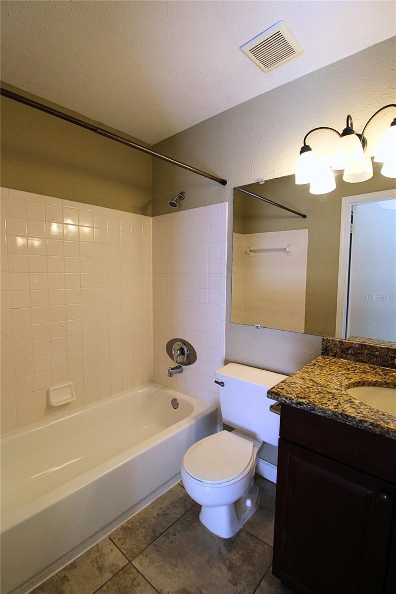 VINTAGE GRAND - Residential Lease