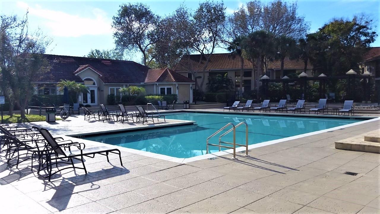 VINTAGE GRAND - Residential Lease