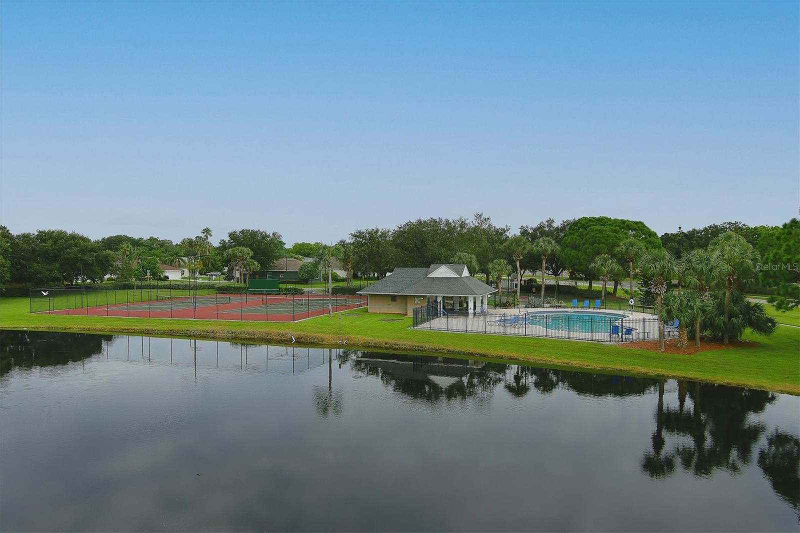 CREEKWOOD PH ONE SUBPHASE I UNIT A4B4 - Residential