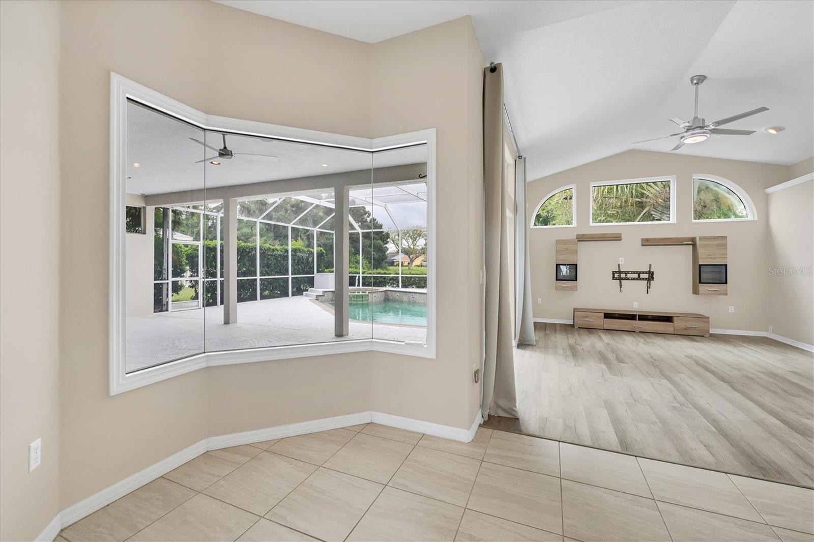 CREEKWOOD PH ONE SUBPHASE I UNIT A4B4 - Residential