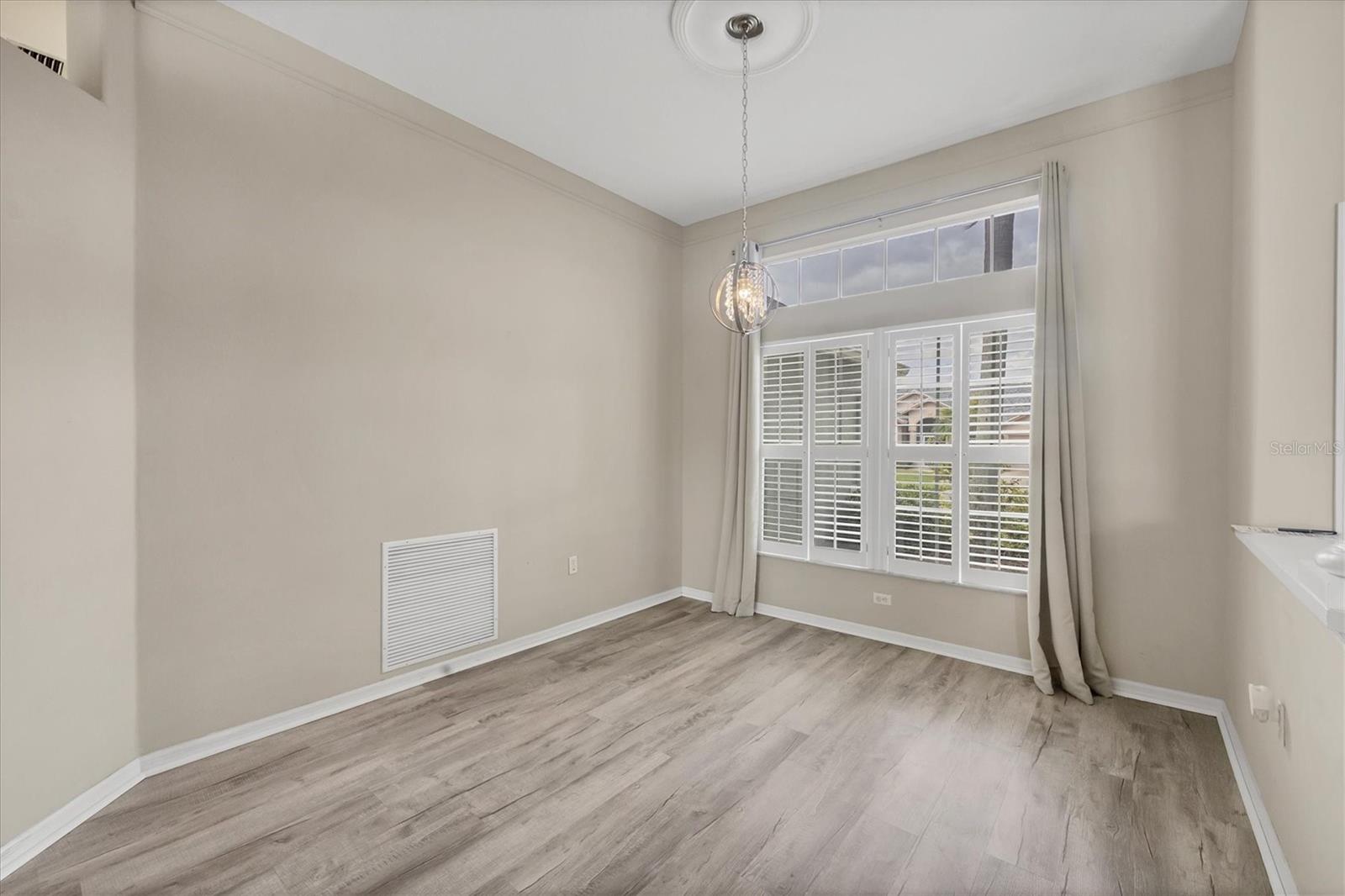 CREEKWOOD PH ONE SUBPHASE I UNIT A4B4 - Residential