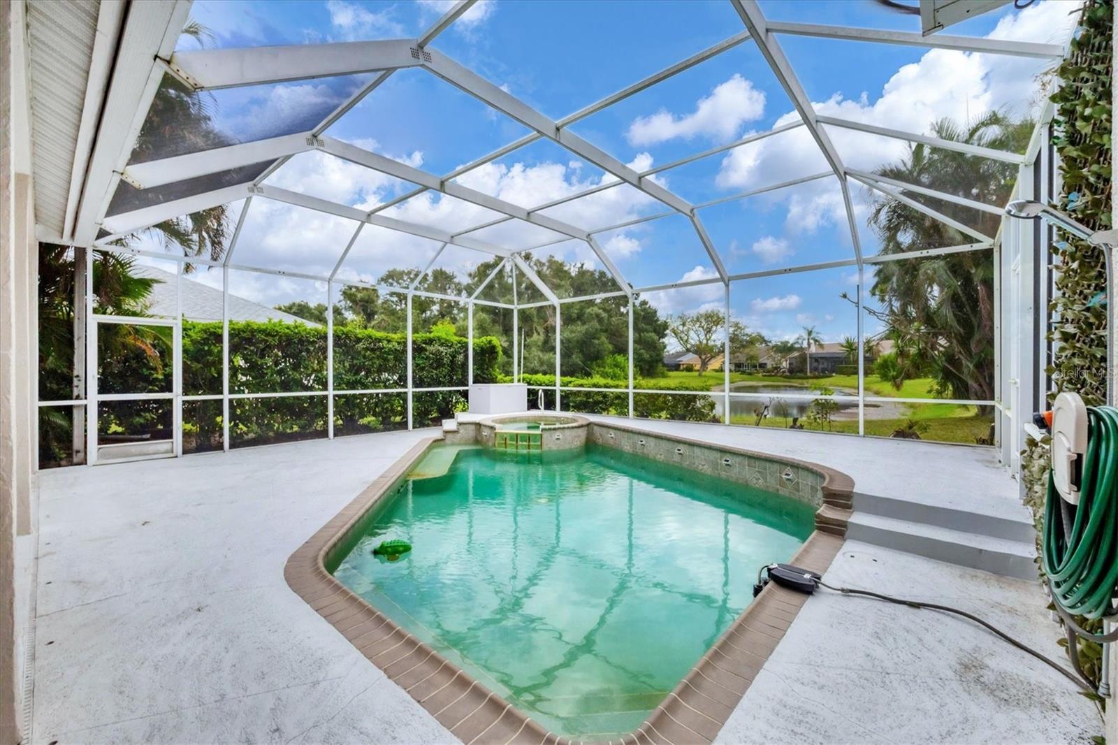 CREEKWOOD PH ONE SUBPHASE I UNIT A4B4 - Residential