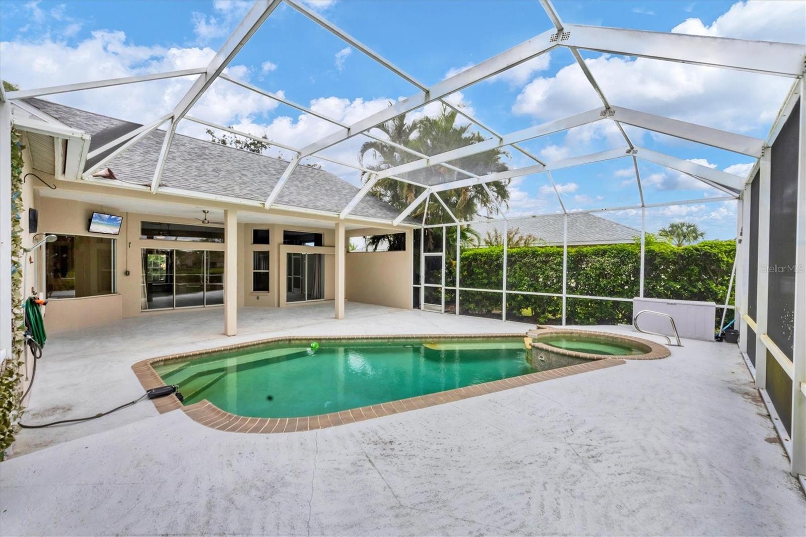 CREEKWOOD PH ONE SUBPHASE I UNIT A4B4 - Residential