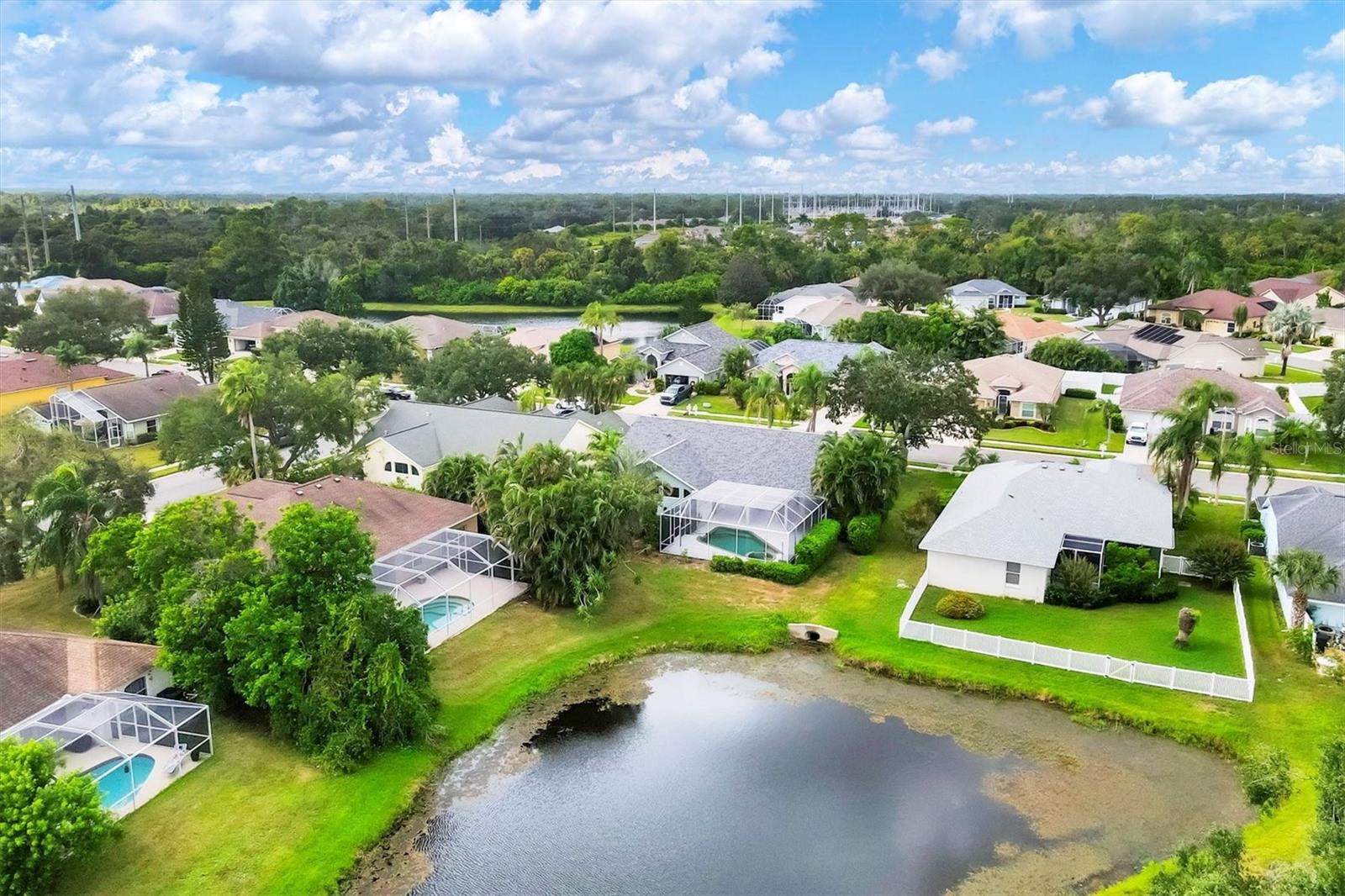 CREEKWOOD PH ONE SUBPHASE I UNIT A4B4 - Residential