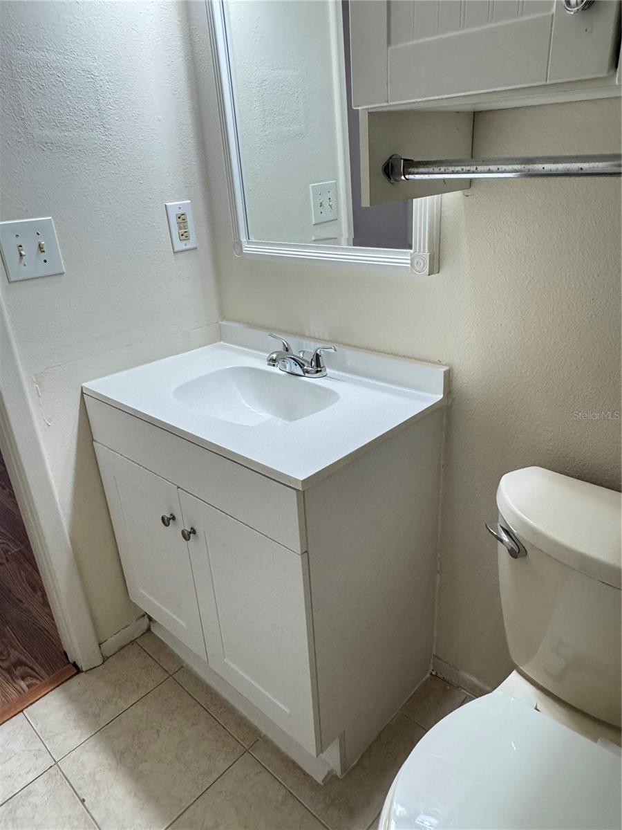 NORTH OAKS CONDO - Residential