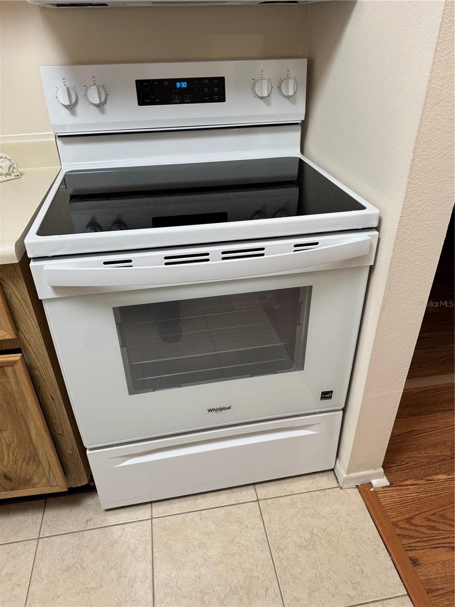 NORTH OAKS CONDO - Residential