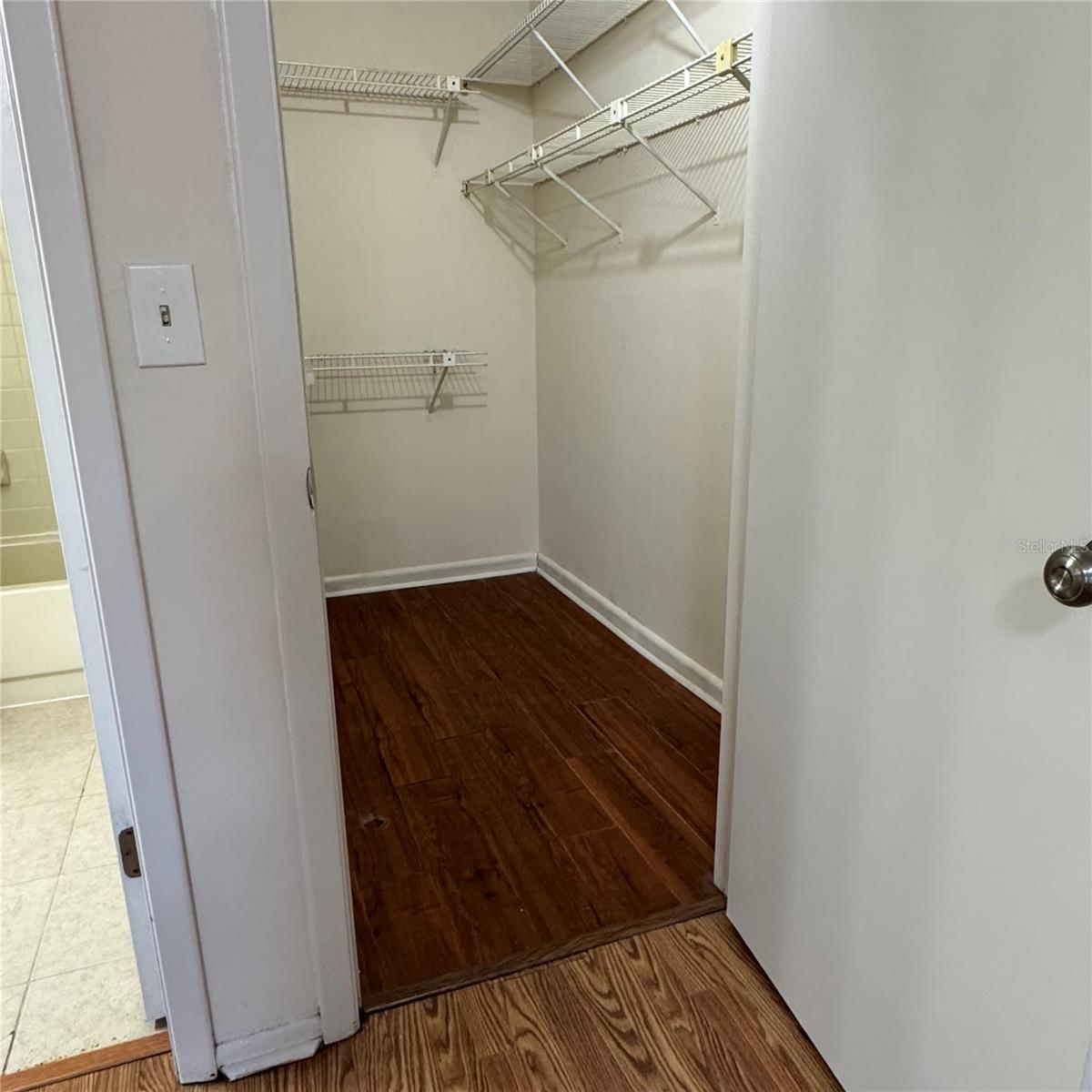 NORTH OAKS CONDO - Residential