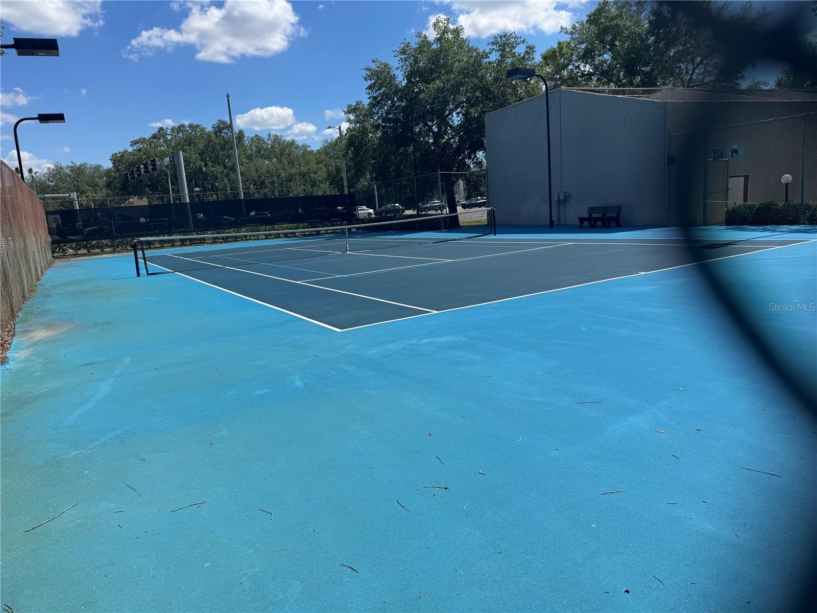 NORTH OAKS CONDO - Residential