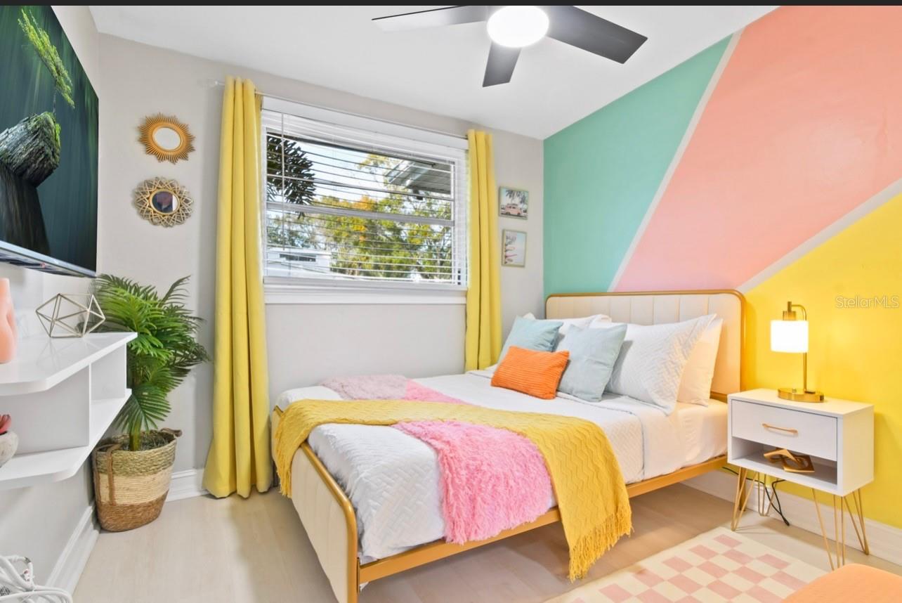 SUNSET GARDENS - Residential