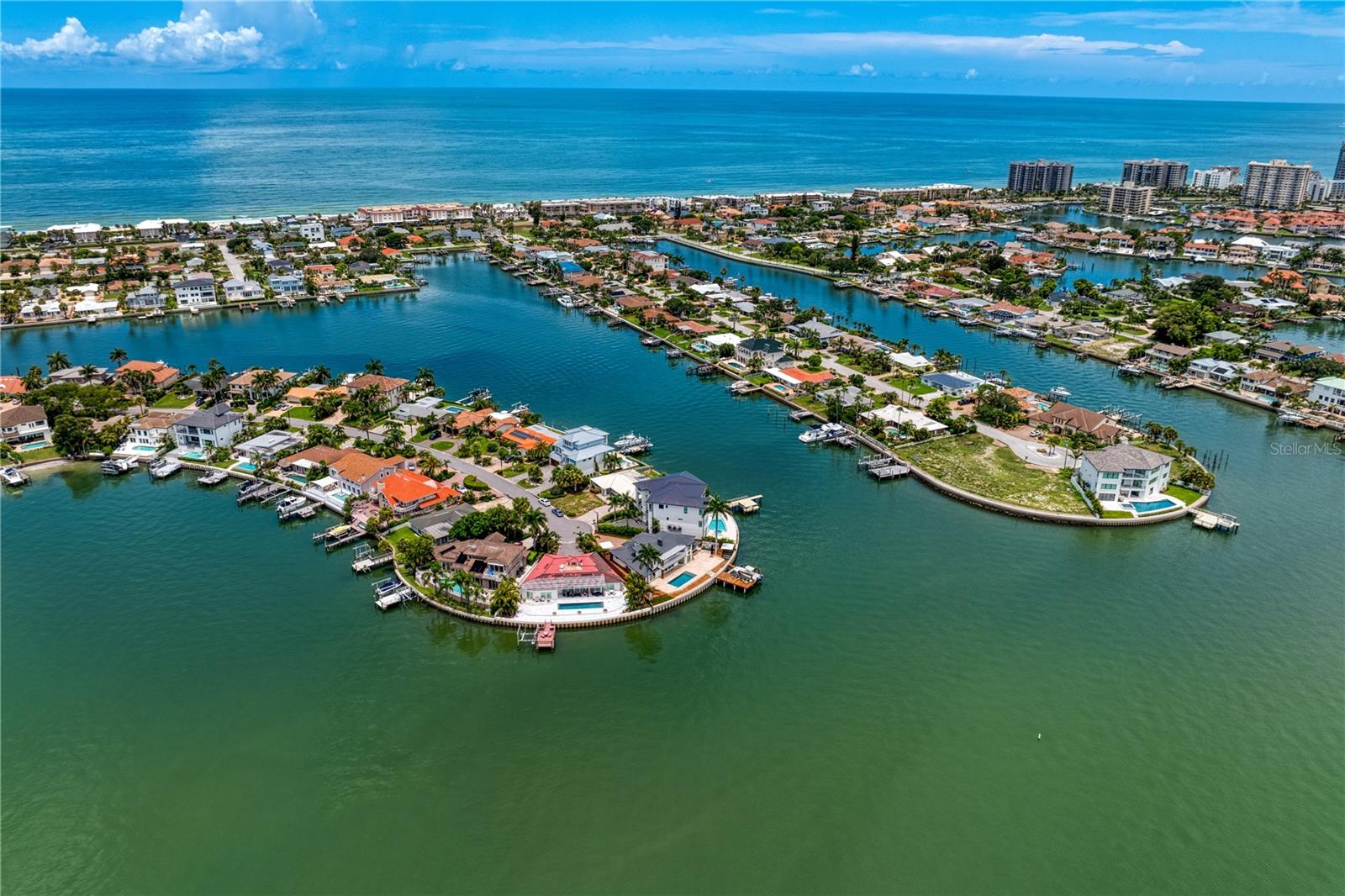 BELLEVUE ESTATES ISLAND 2ND ADD - Residential