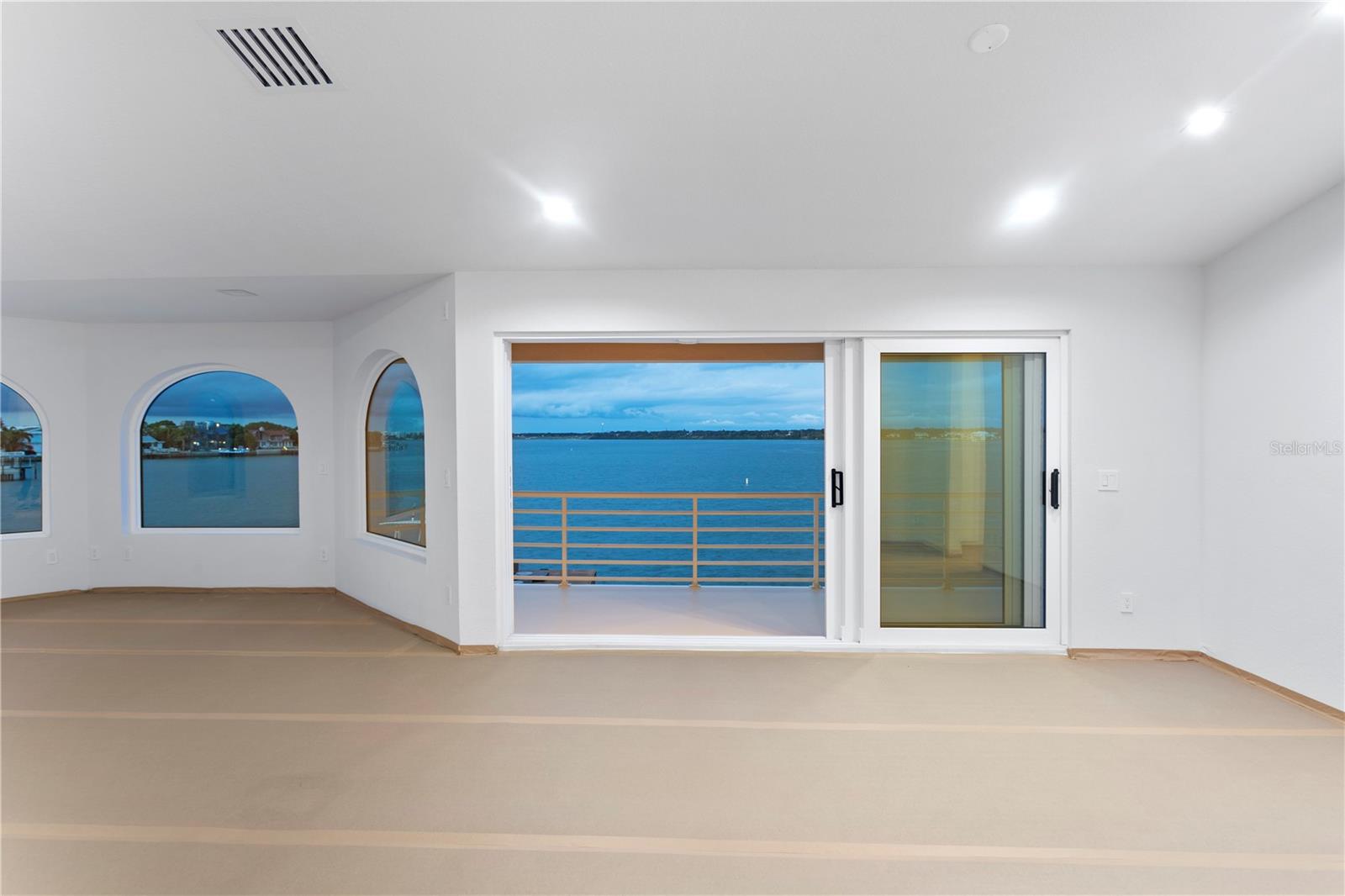 BELLEVUE ESTATES ISLAND 2ND ADD - Residential