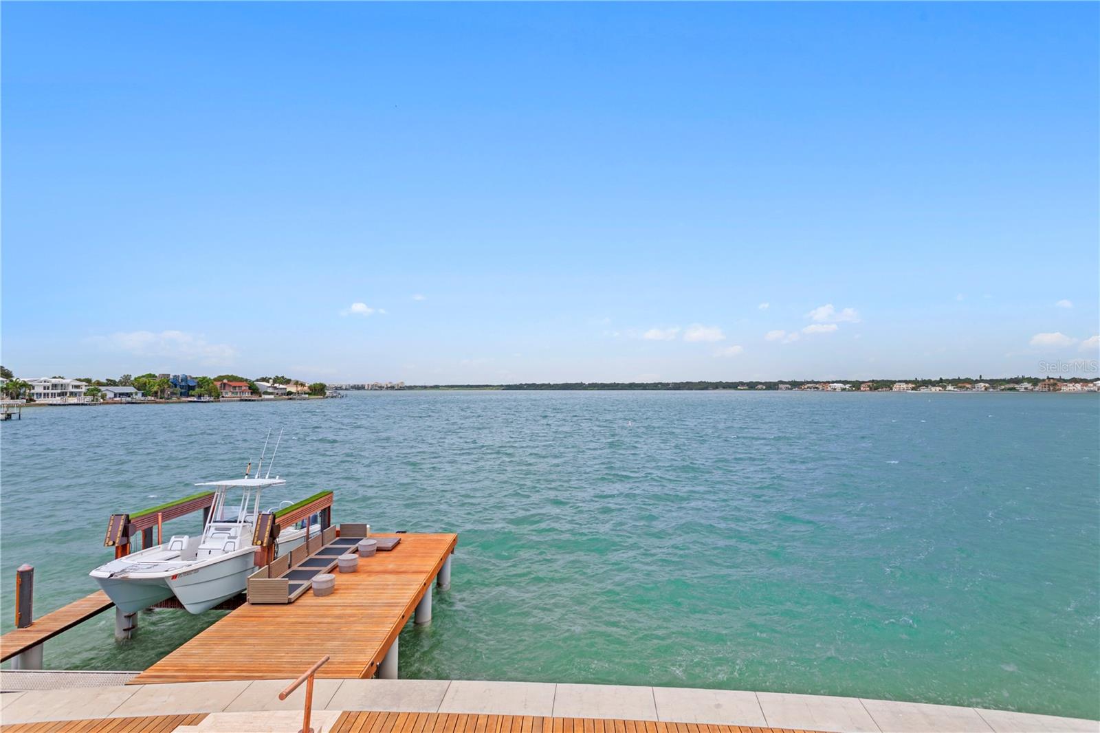 BELLEVUE ESTATES ISLAND 2ND ADD - Residential