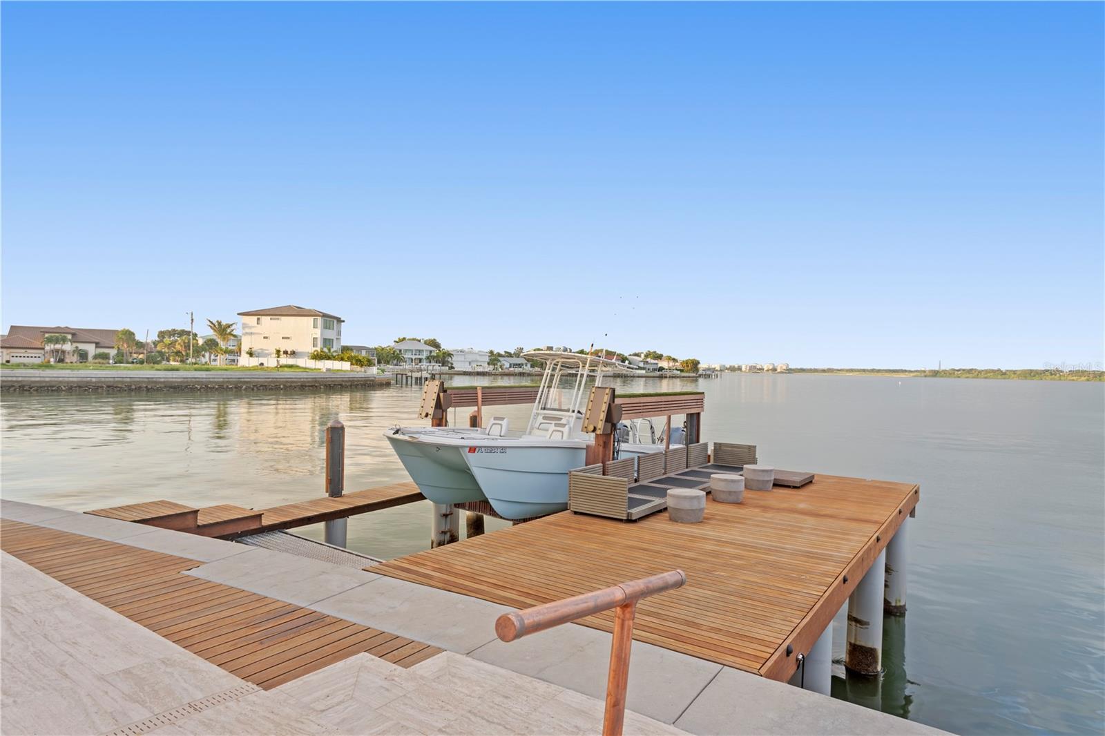 BELLEVUE ESTATES ISLAND 2ND ADD - Residential