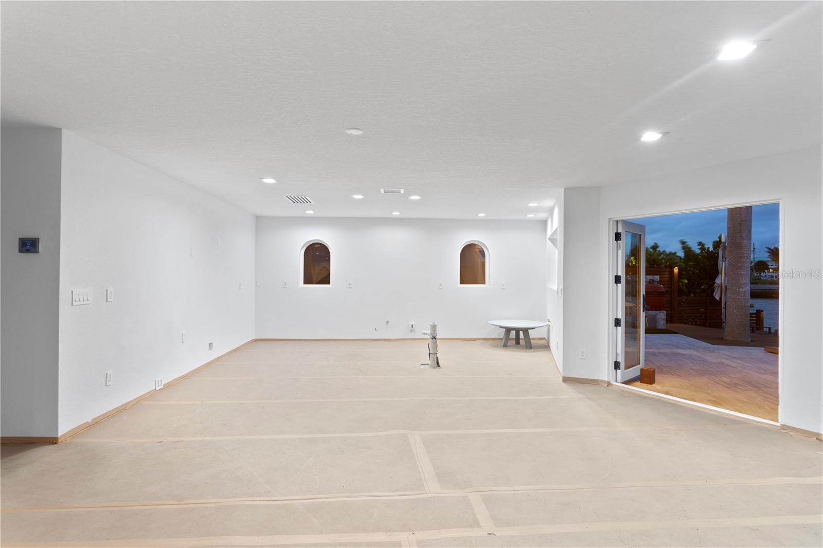 BELLEVUE ESTATES ISLAND 2ND ADD - Residential