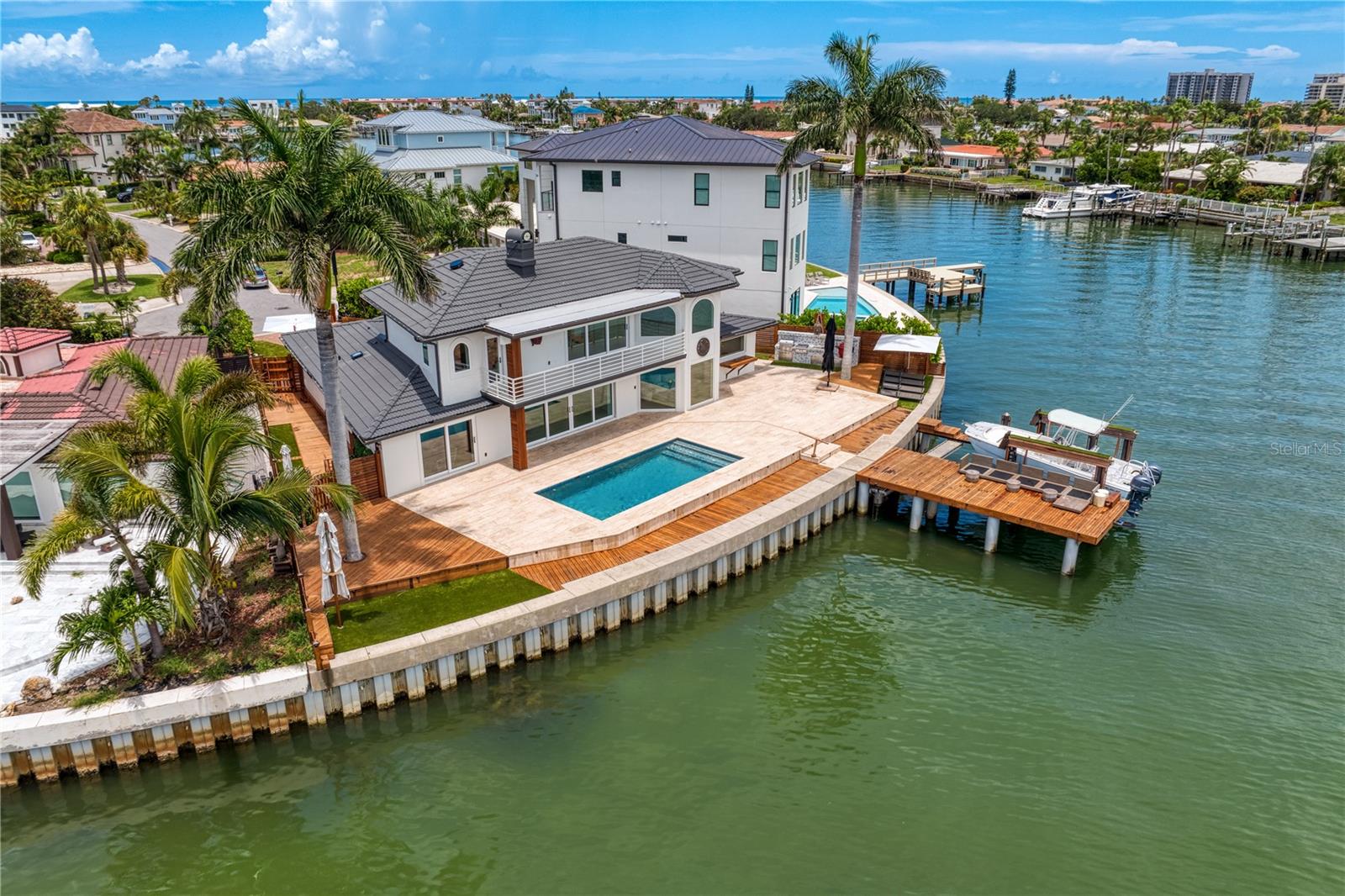 BELLEVUE ESTATES ISLAND 2ND ADD - Residential