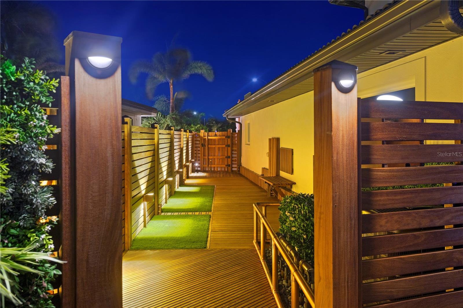 BELLEVUE ESTATES ISLAND 2ND ADD - Residential