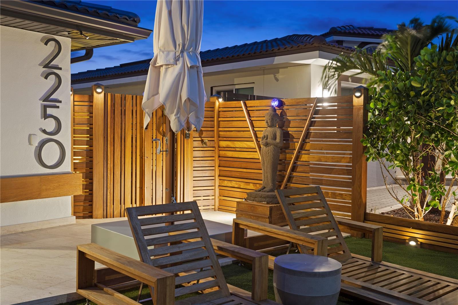 BELLEVUE ESTATES ISLAND 2ND ADD - Residential