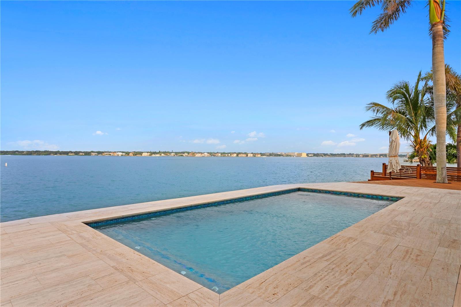 BELLEVUE ESTATES ISLAND 2ND ADD - Residential