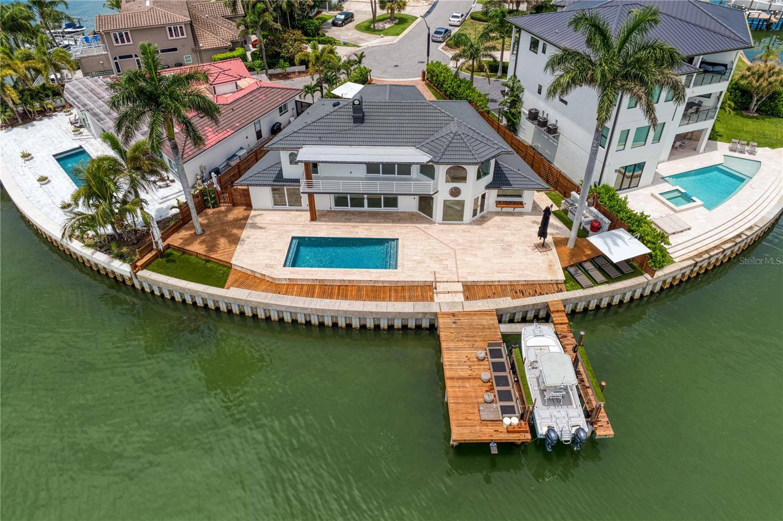 BELLEVUE ESTATES ISLAND 2ND ADD - Residential