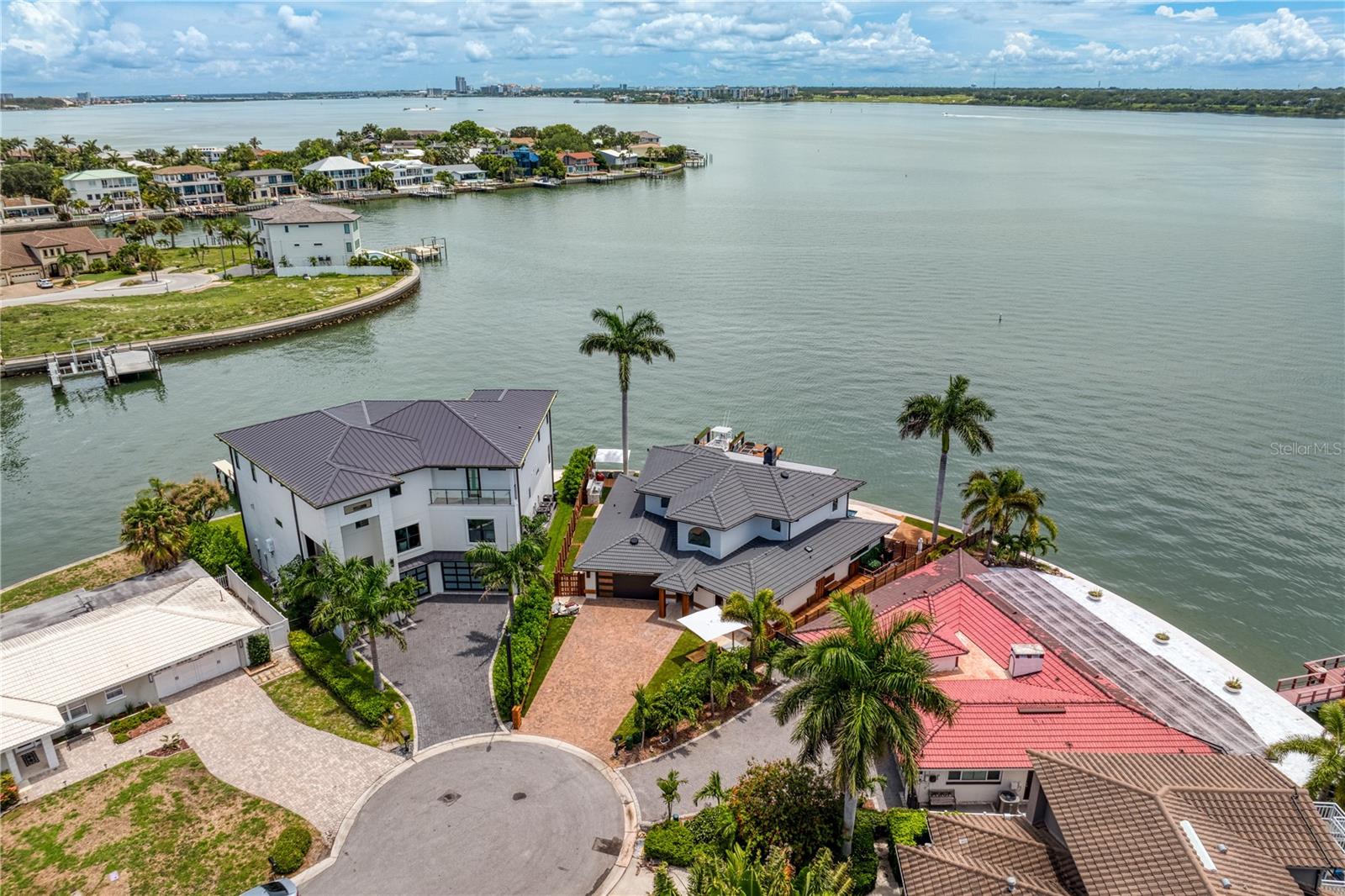 BELLEVUE ESTATES ISLAND 2ND ADD - Residential