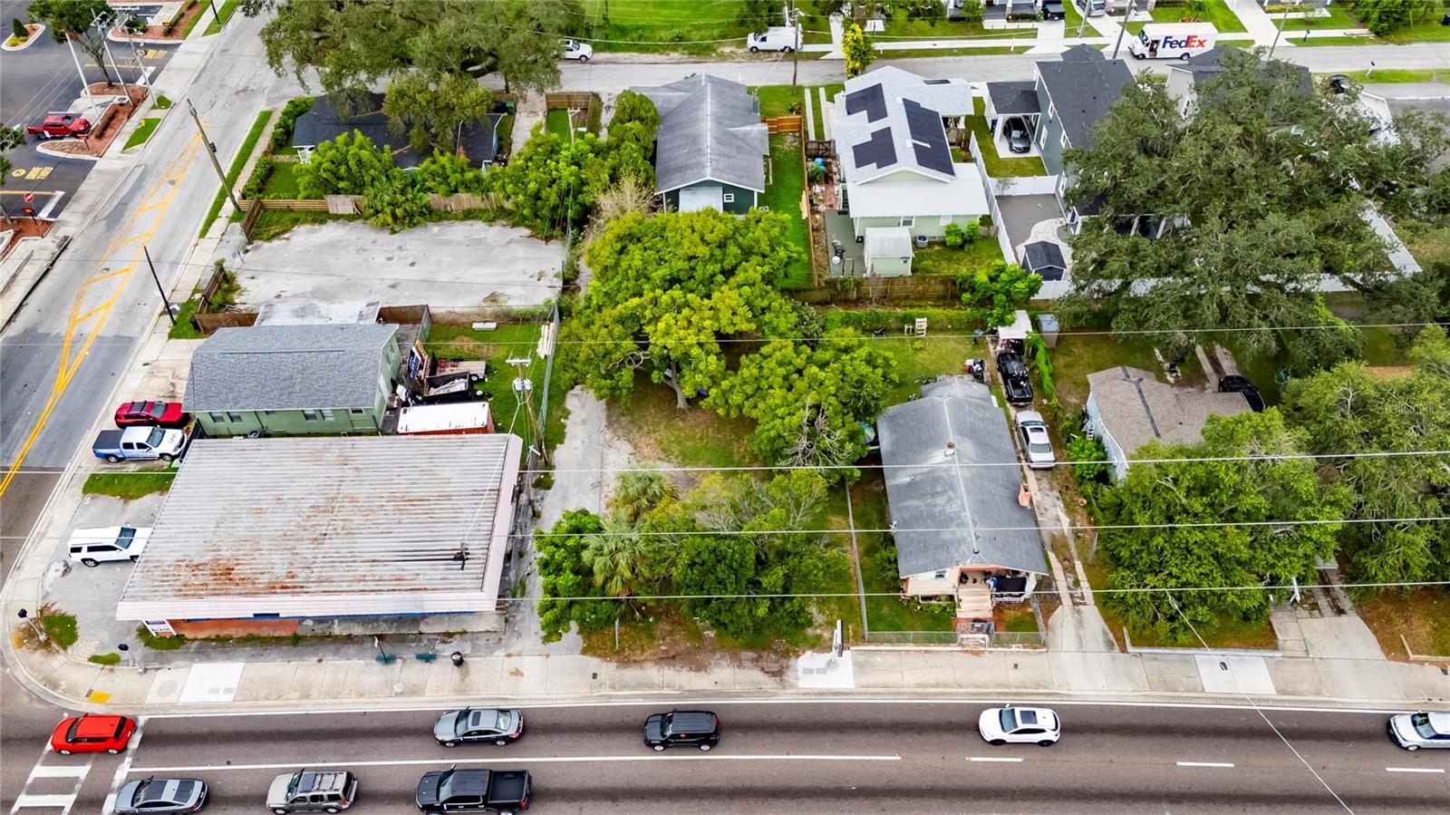 GOODS ADD TO TAMPA - Land