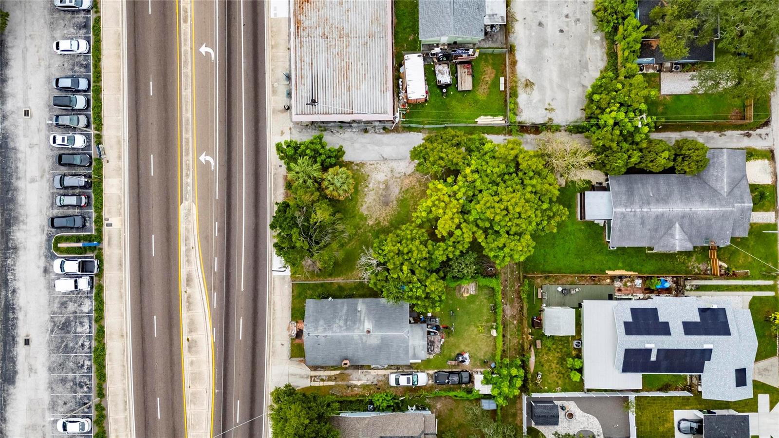 GOODS ADD TO TAMPA - Land