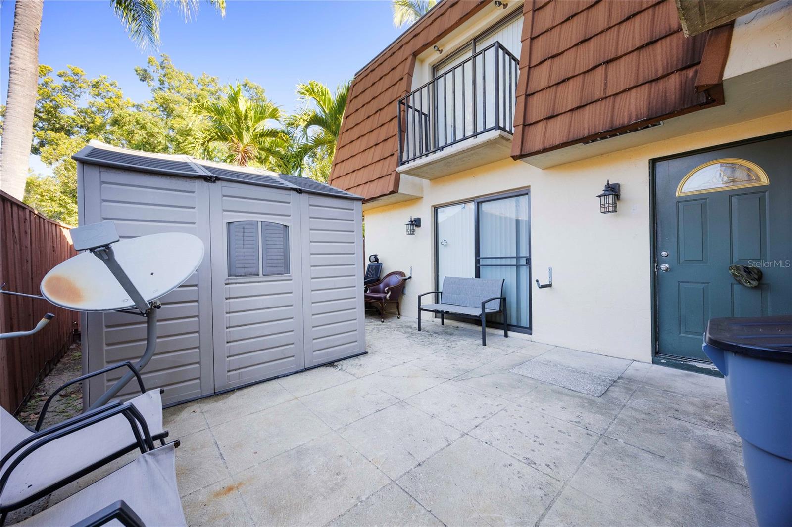 VILLAGE CEDARBEND CONDOVISION - Residential