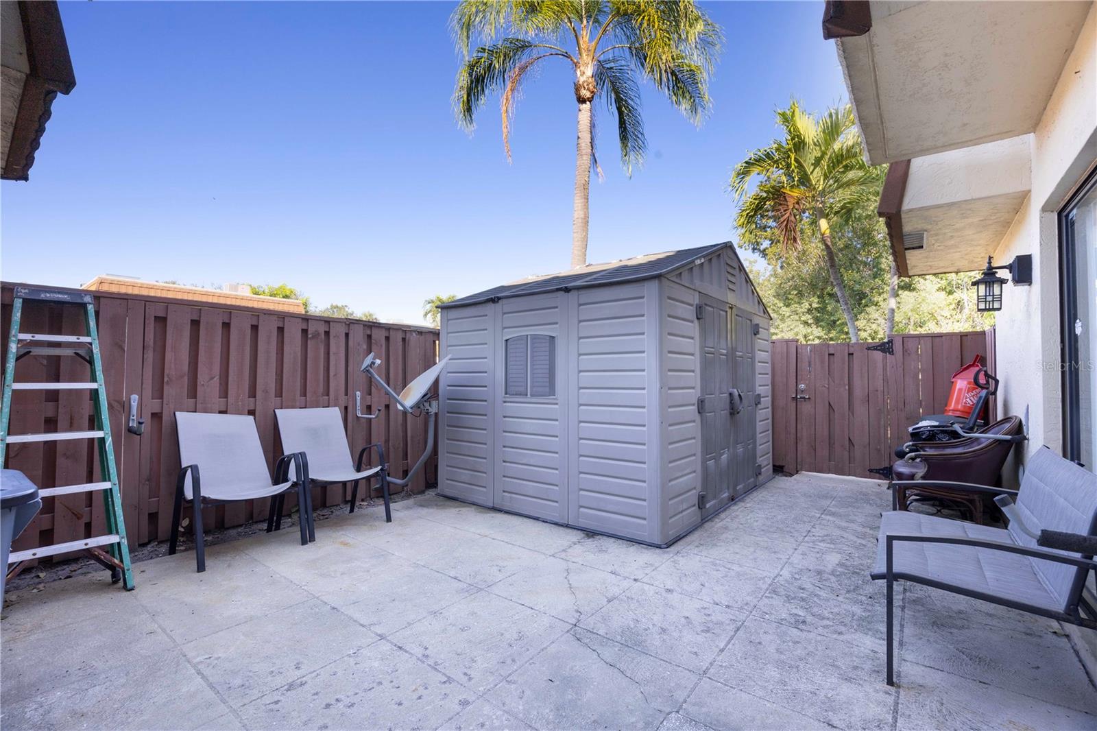 VILLAGE CEDARBEND CONDOVISION - Residential