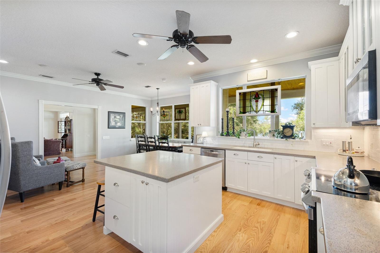 ACREAGE & UNREC - Residential
