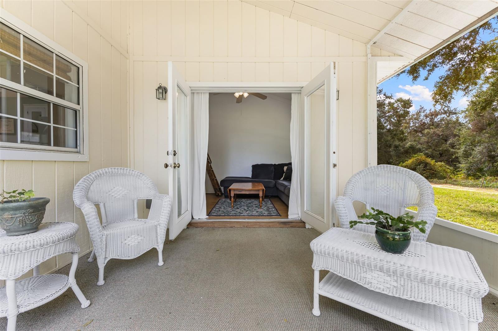 ACREAGE & UNREC - Residential