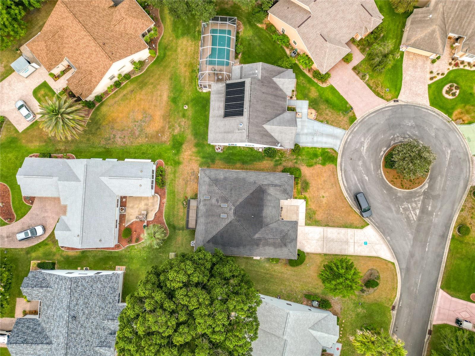 LADY LAKE ORANGE BLOSSOM GARDENS UNIT 18 - Residential
