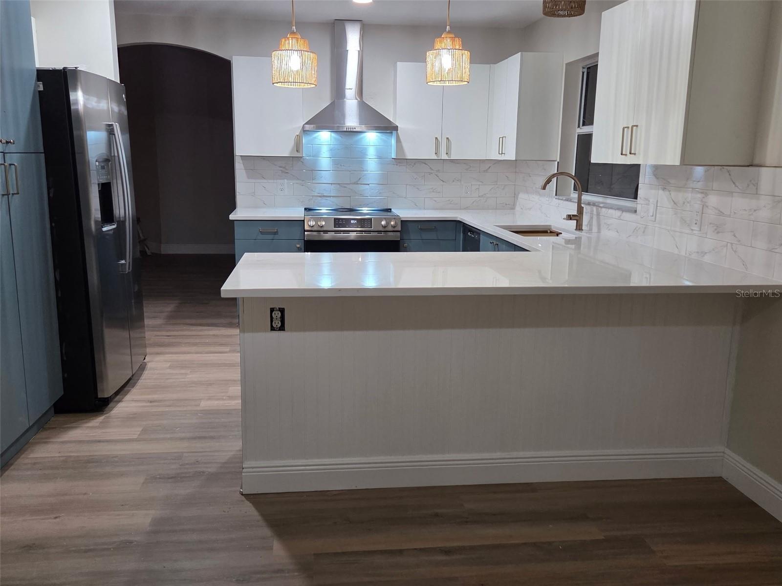 LADY LAKE ORANGE BLOSSOM GARDENS UNIT 18 - Residential