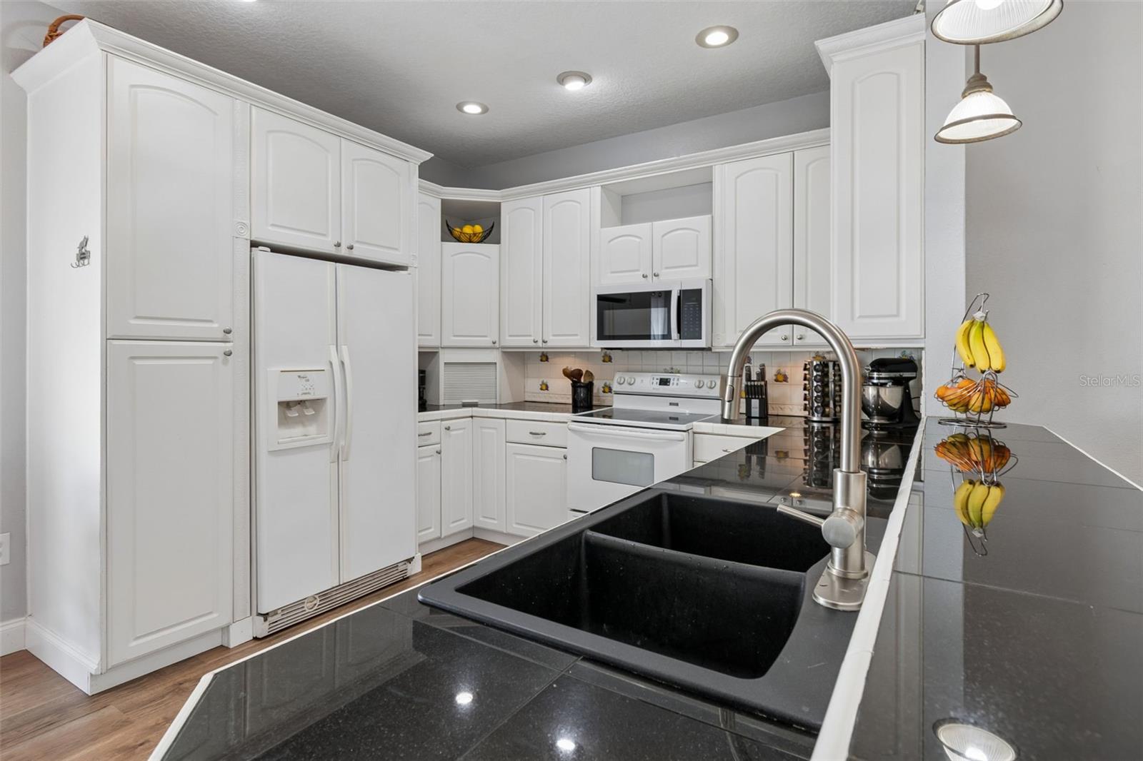 THOUSAND OAKS PH 02 - Residential