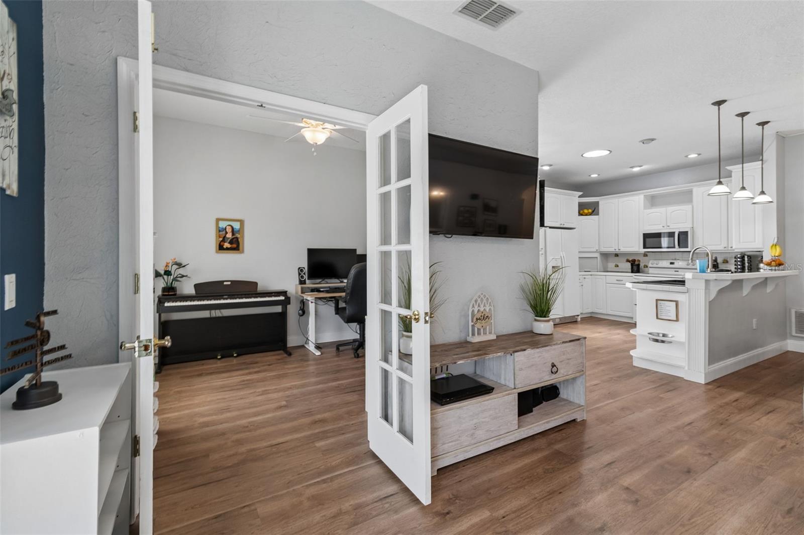 THOUSAND OAKS PH 02 - Residential