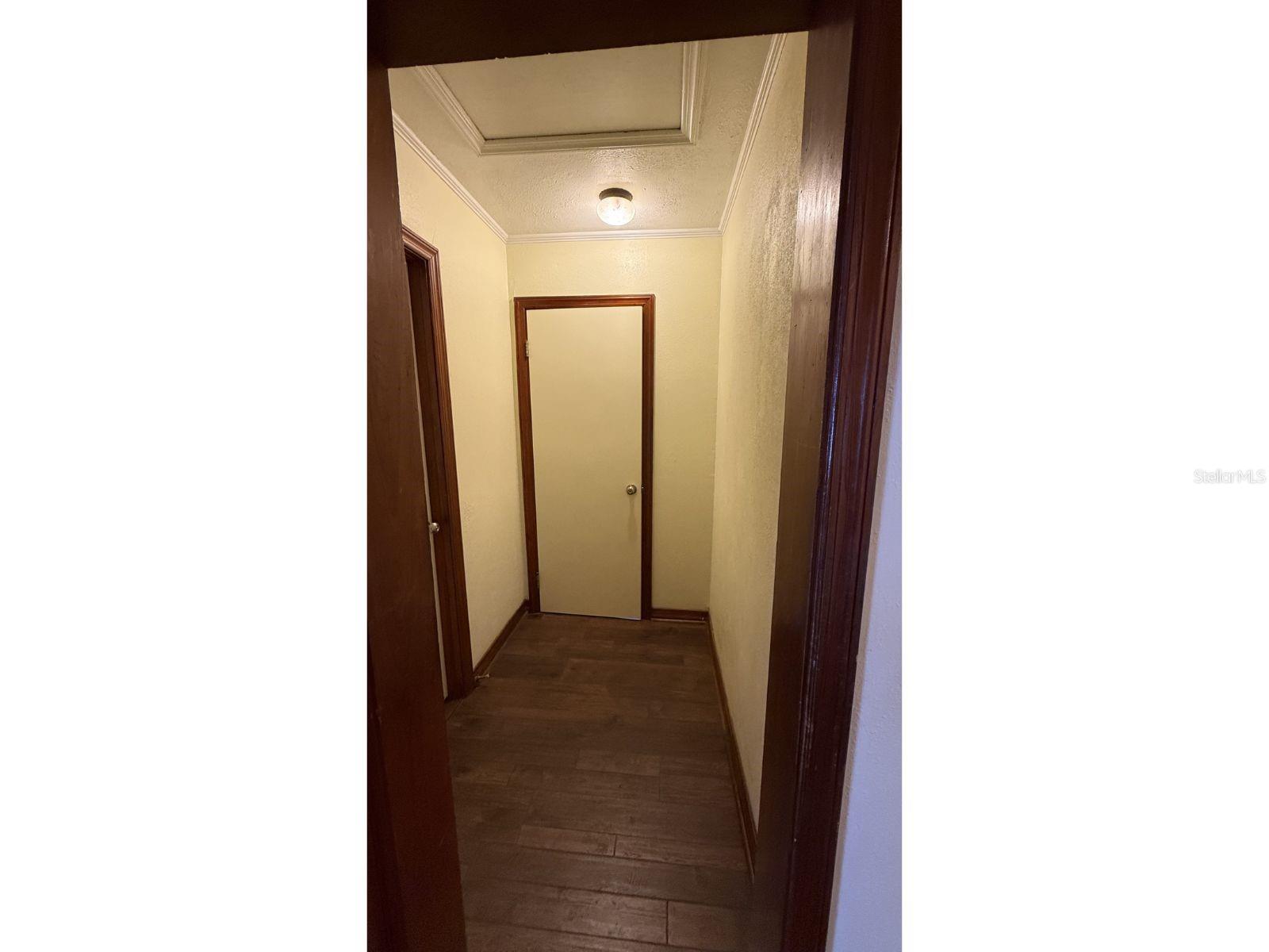 MILLS ESTATES - Residential