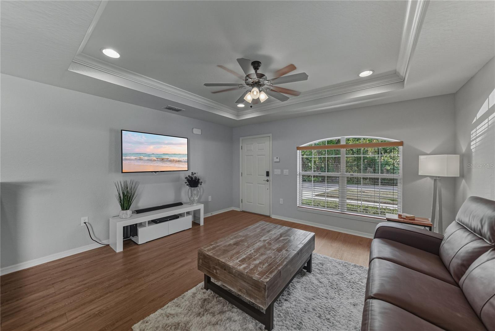 DOSSEY DUPLEXES - Residential