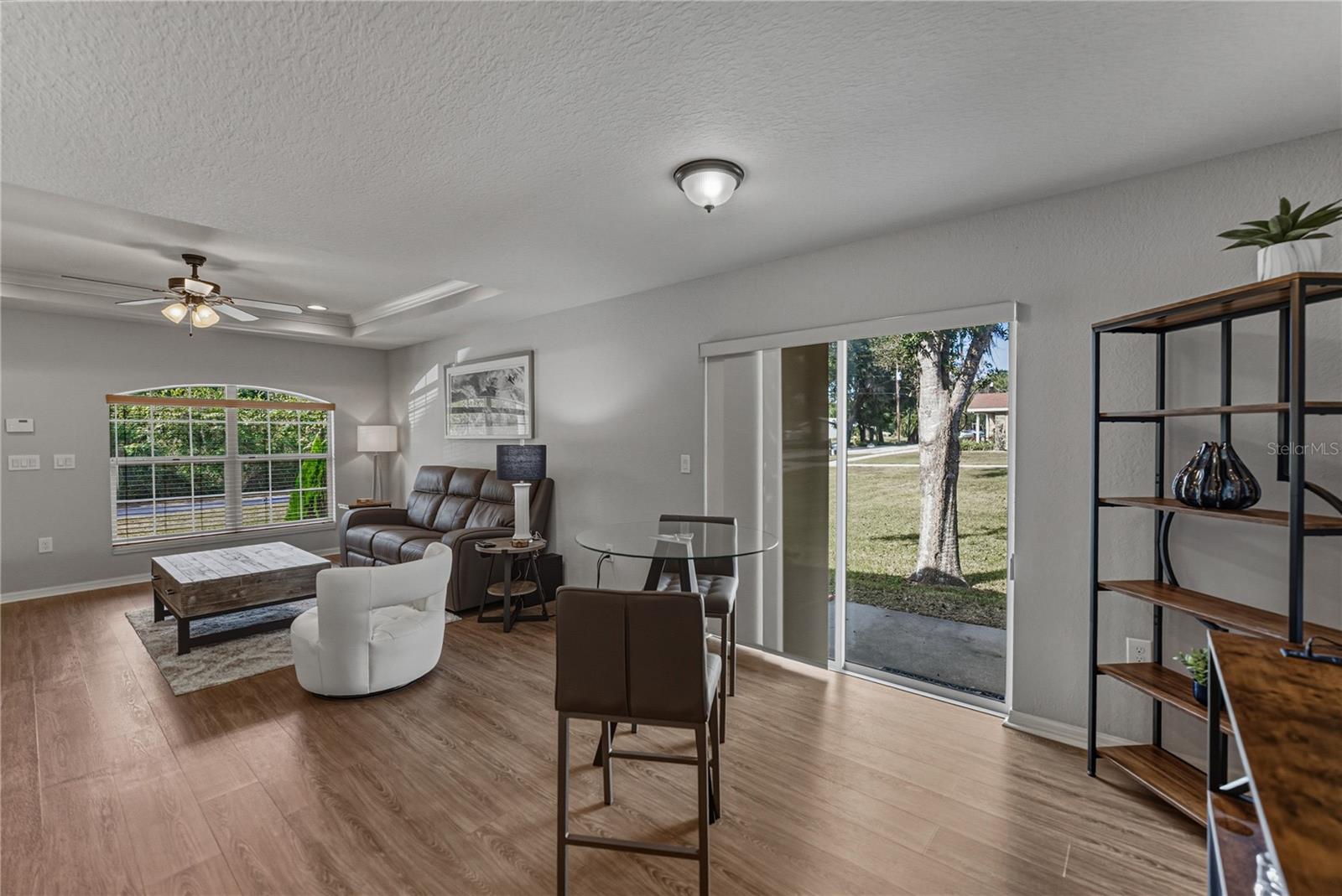 DOSSEY DUPLEXES - Residential