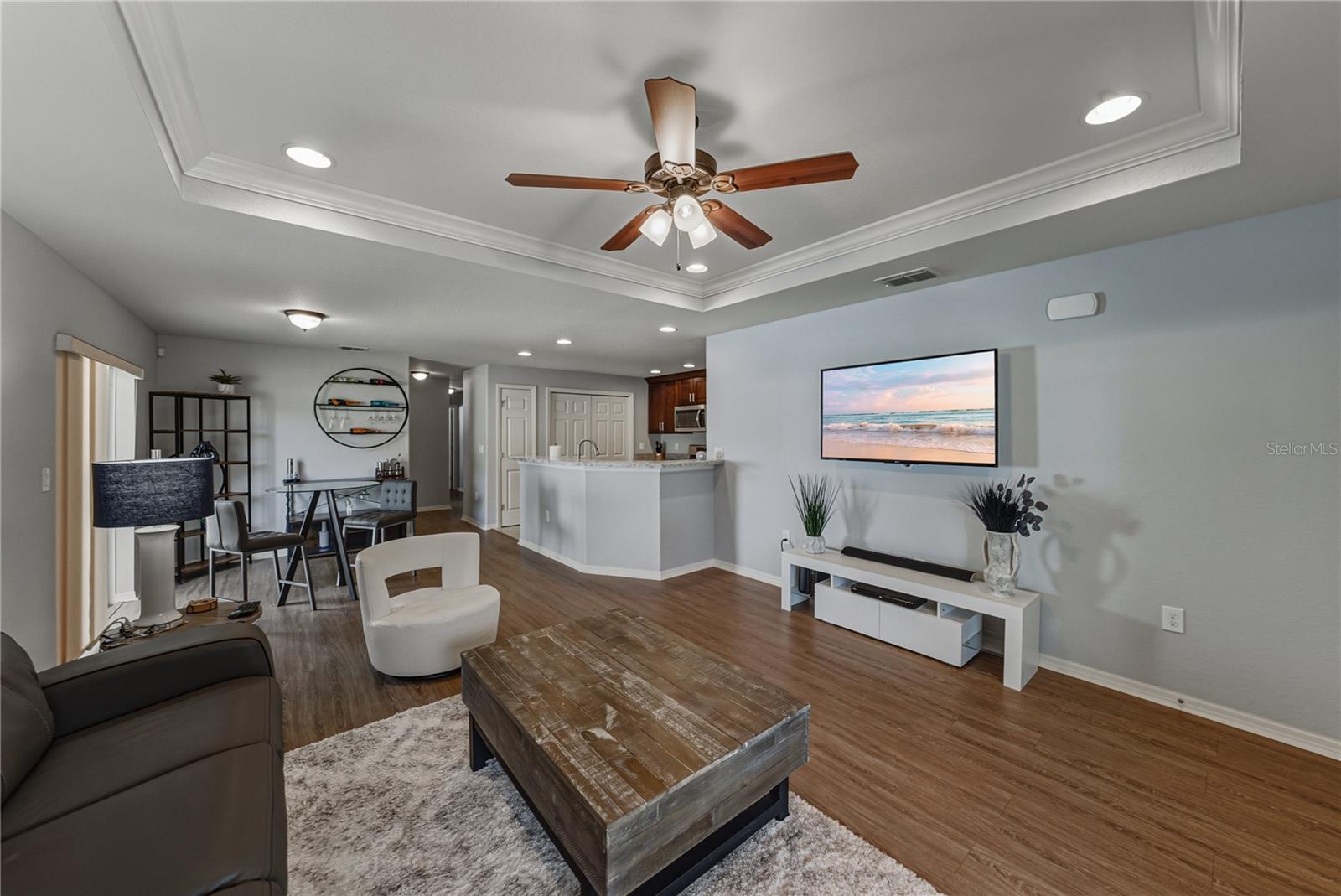 DOSSEY DUPLEXES - Residential