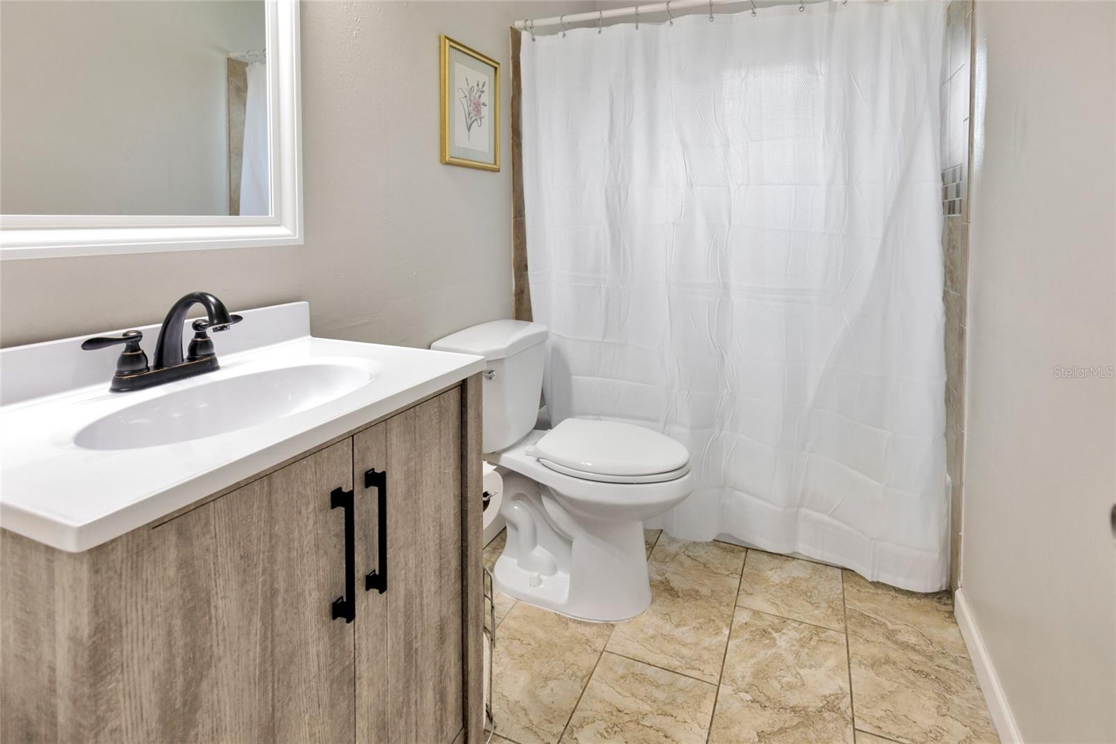 PROVIDENCE OAKS - Residential