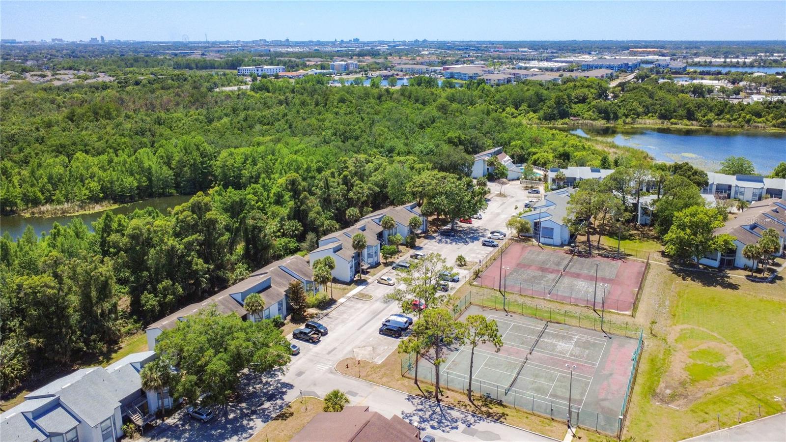LEMON TREE SECTION 1 CONDO CB 3/141 BLDG 6 UNIT A - Residential