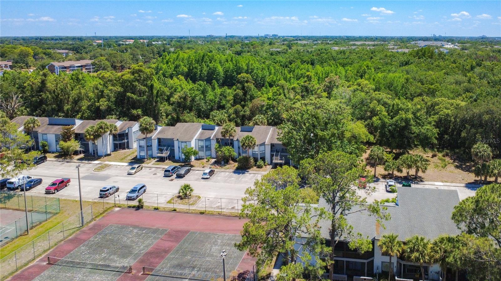 LEMON TREE SECTION 1 CONDO CB 3/141 BLDG 6 UNIT A - Residential