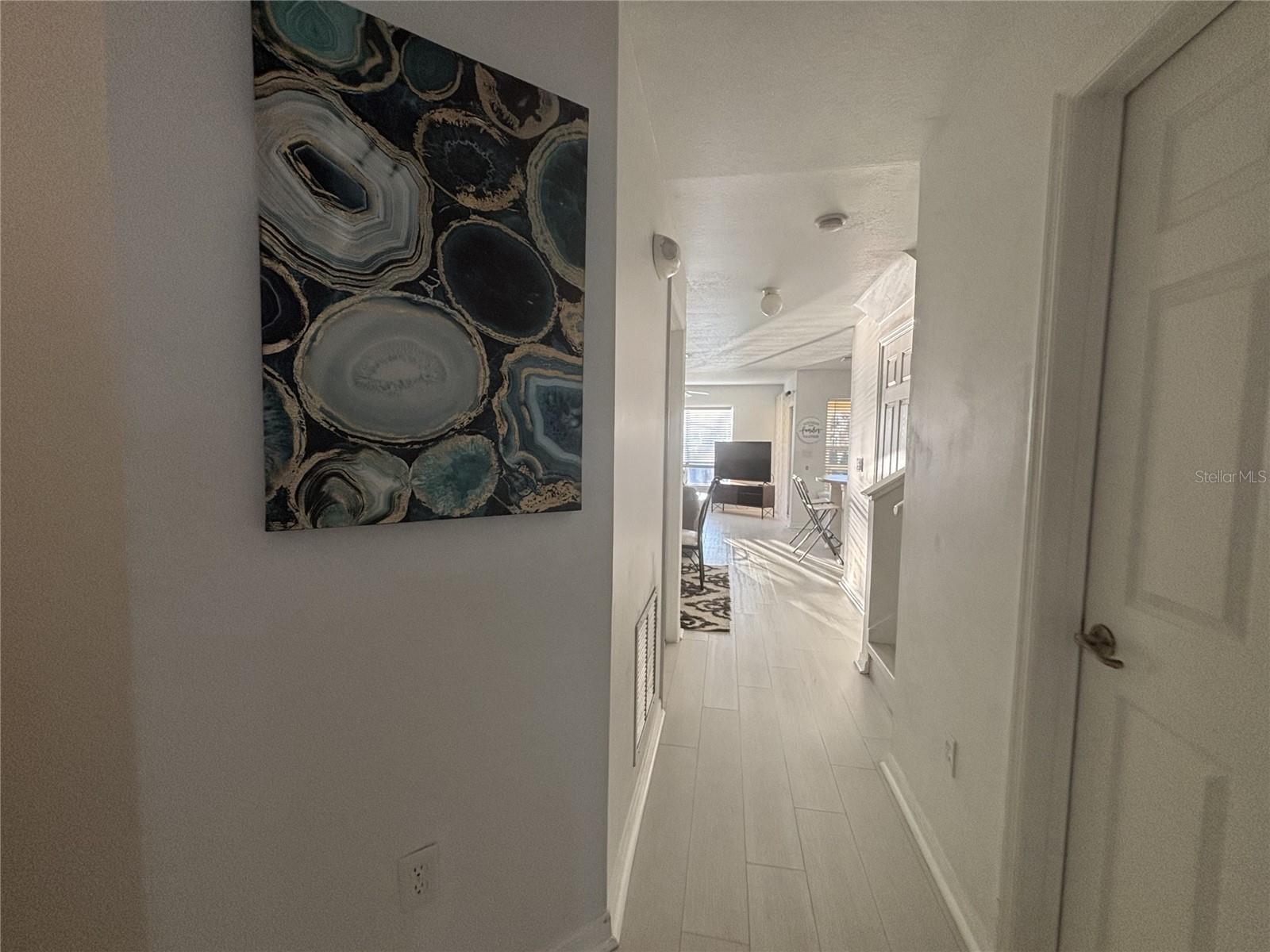 CLUB CORTILE - Residential Lease